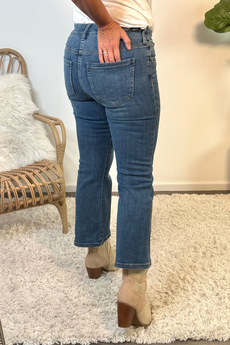 Liverpool Gia Crop Flare w/ buttons : Neola