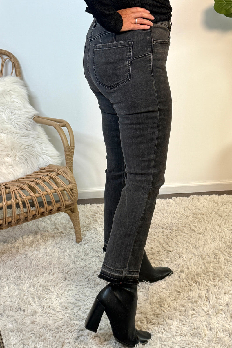 Tribal Sophia Curvy Micro Flare Jeans : Blackmist