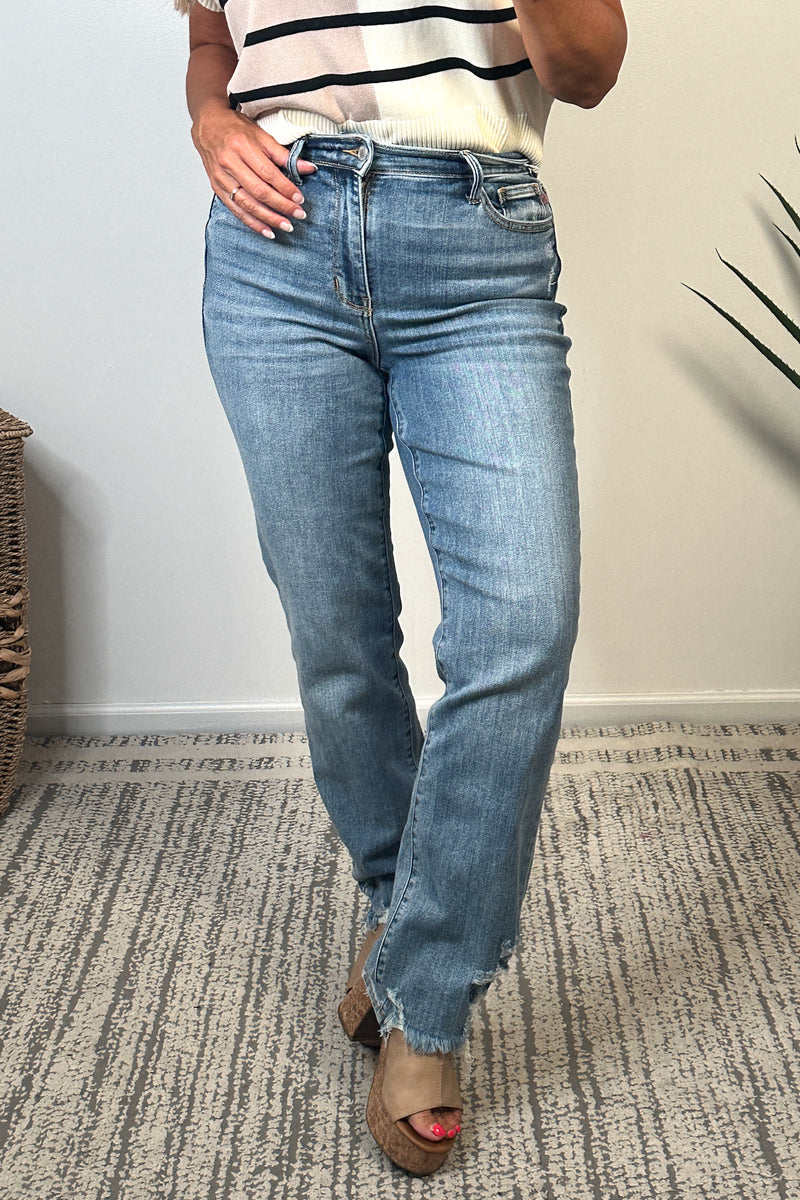 Judy Blue Mason Straight Leg Jeans : Medium