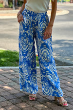 Maylah Woven Paisley Print Pants : Blue