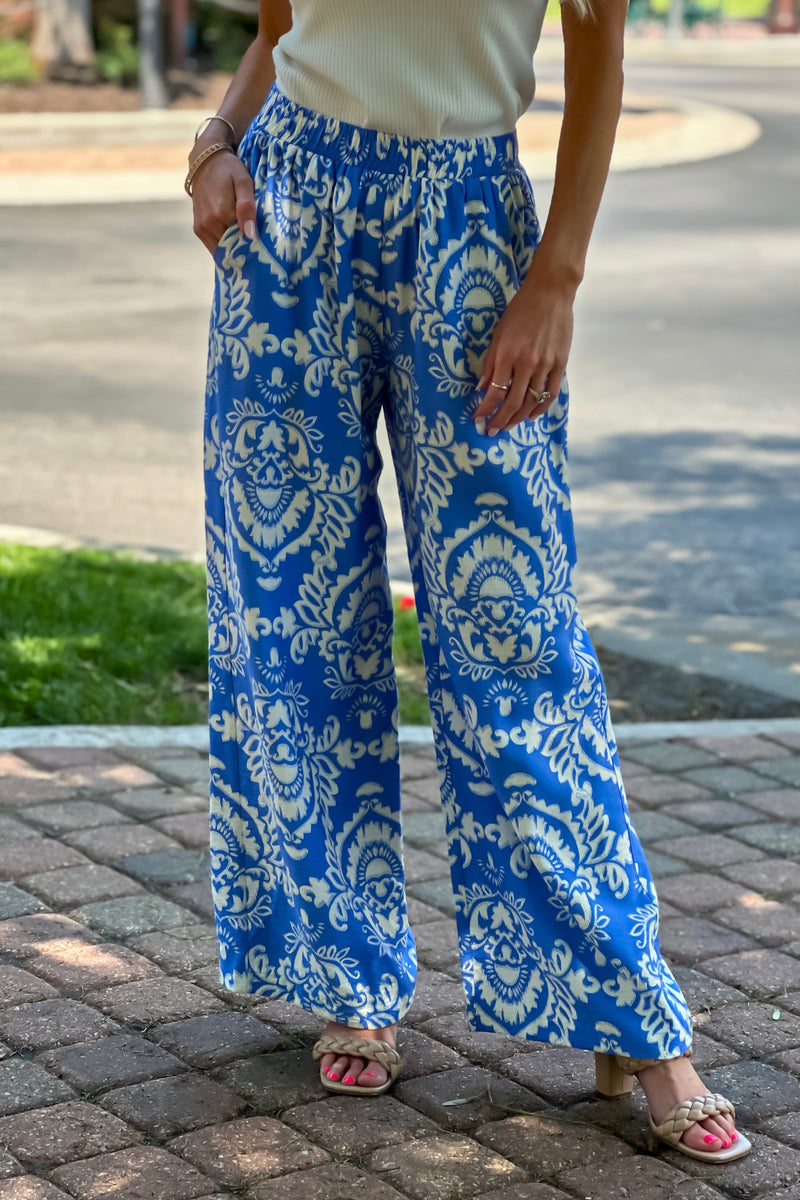 Maylah Woven Paisley Print Pants : Blue
