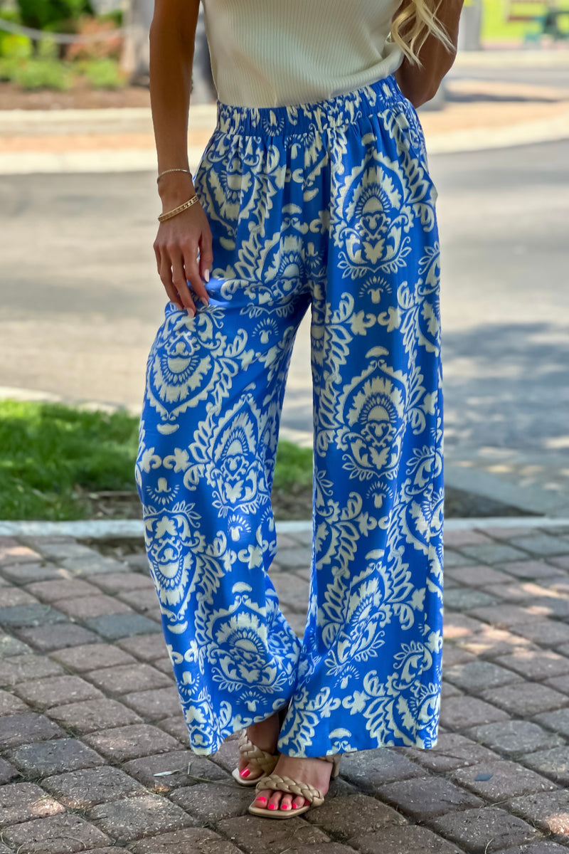 Maylah Woven Paisley Print Pants : Blue