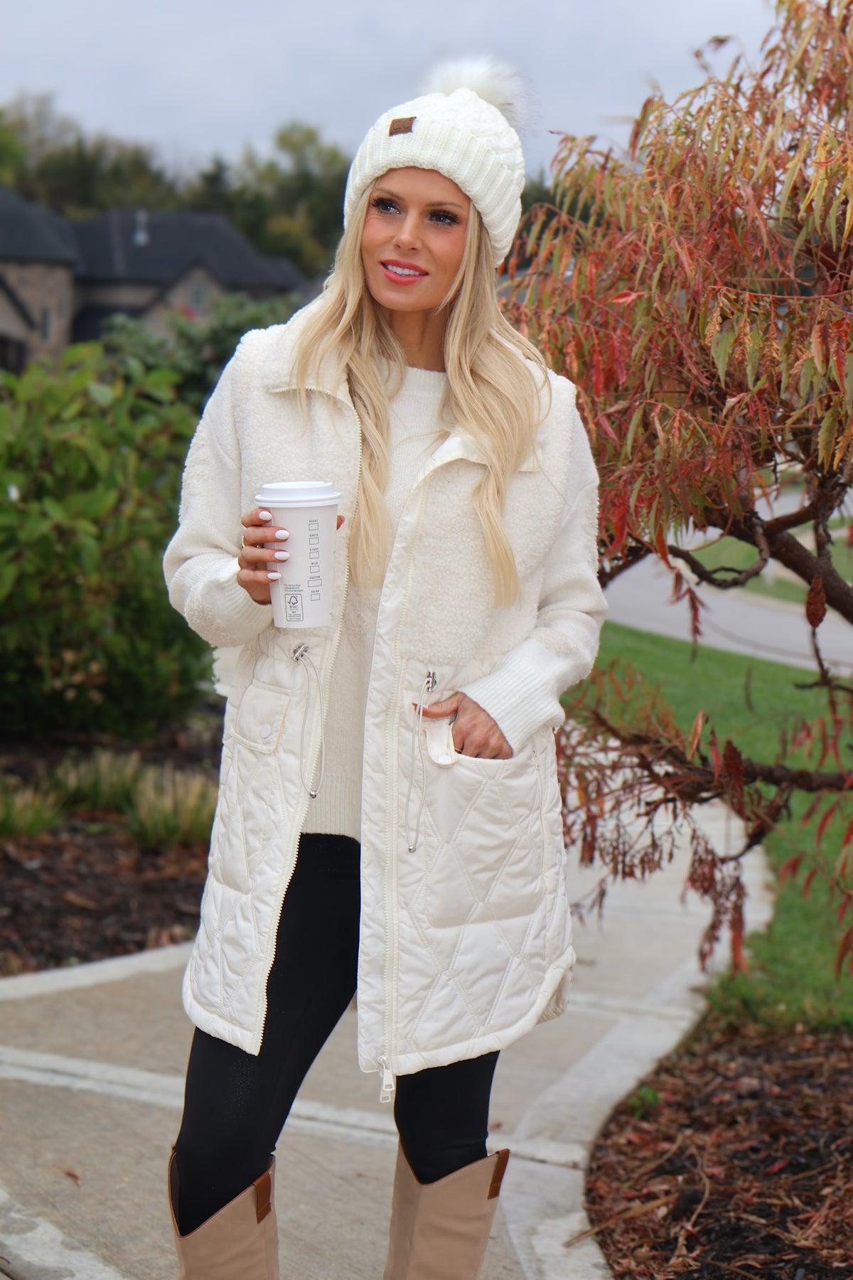 Tribal Portia Mix Media Sherpa Vest : Cream