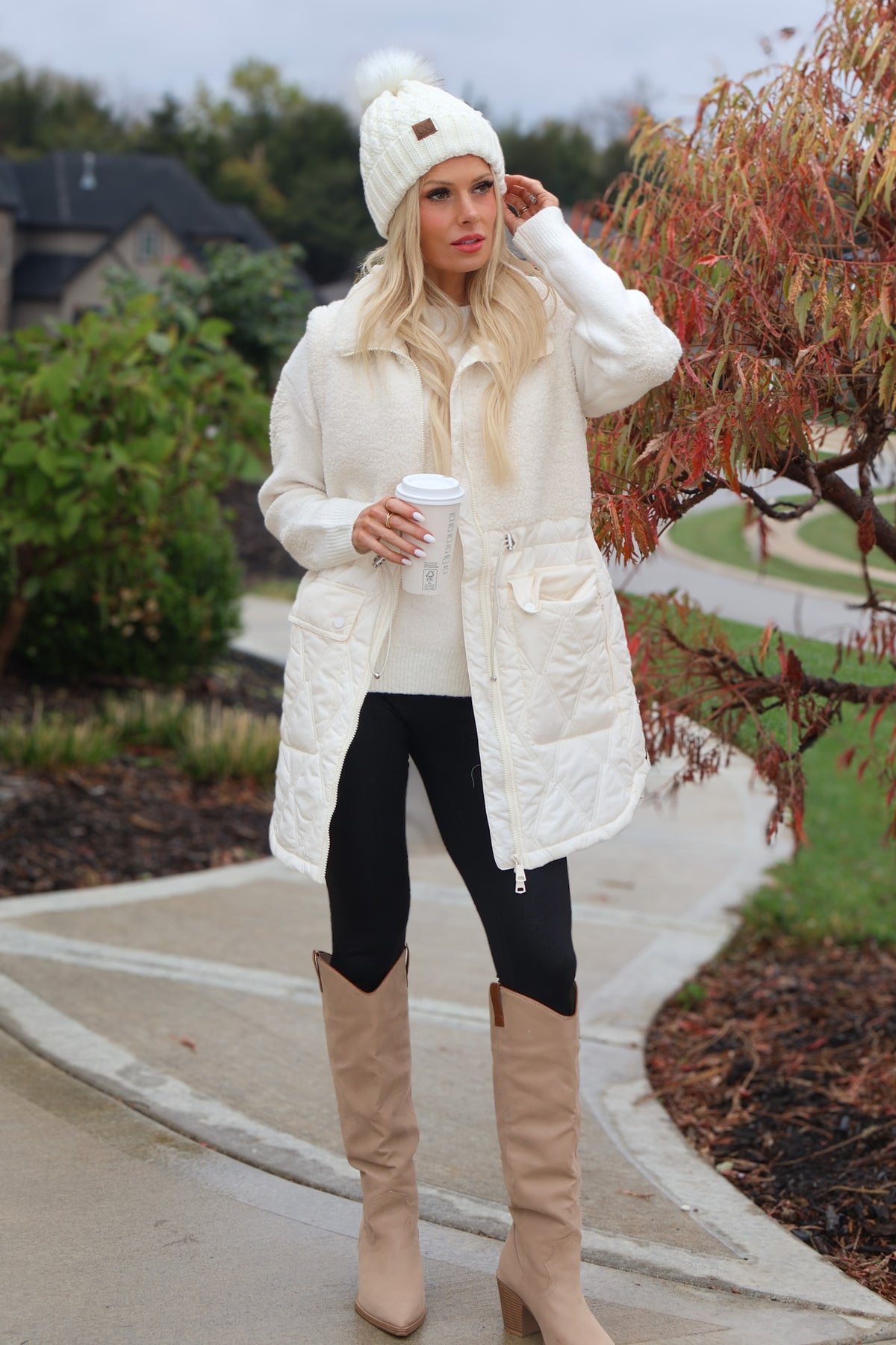 Tribal Portia Mix Media Sherpa Vest : Cream