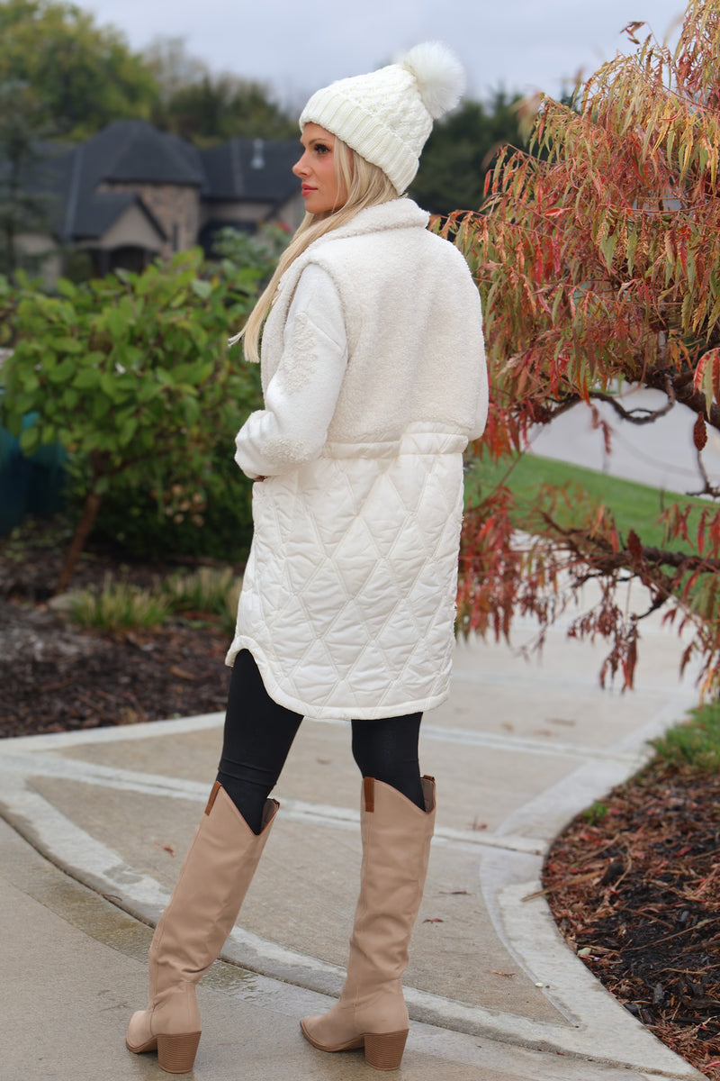 Tribal Portia Mix Media Sherpa Vest : Cream