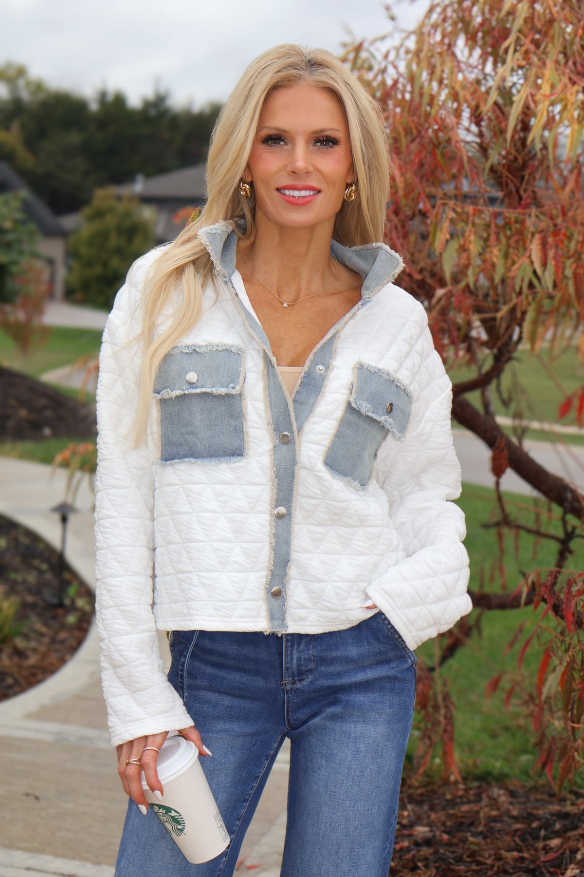 Sariah Denim Collar Quilted Jacket : Off White/Denim