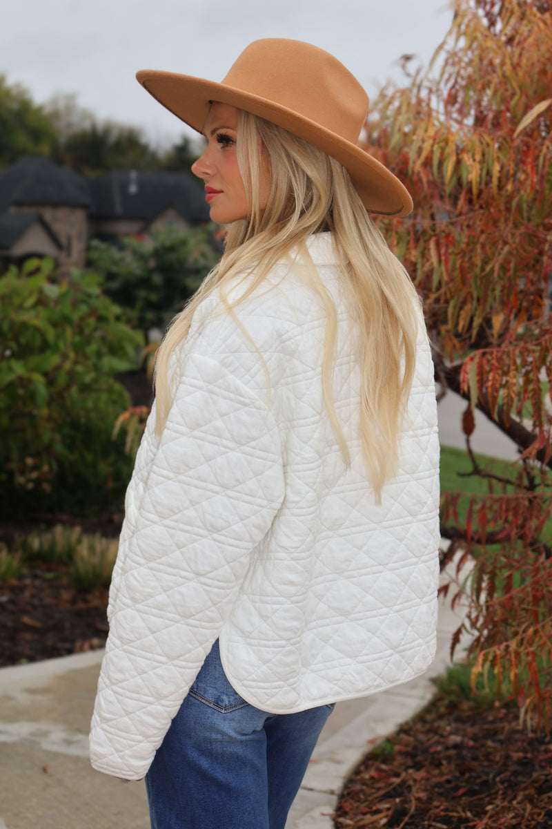 Imogen Quilted Collar Jacket : Off White