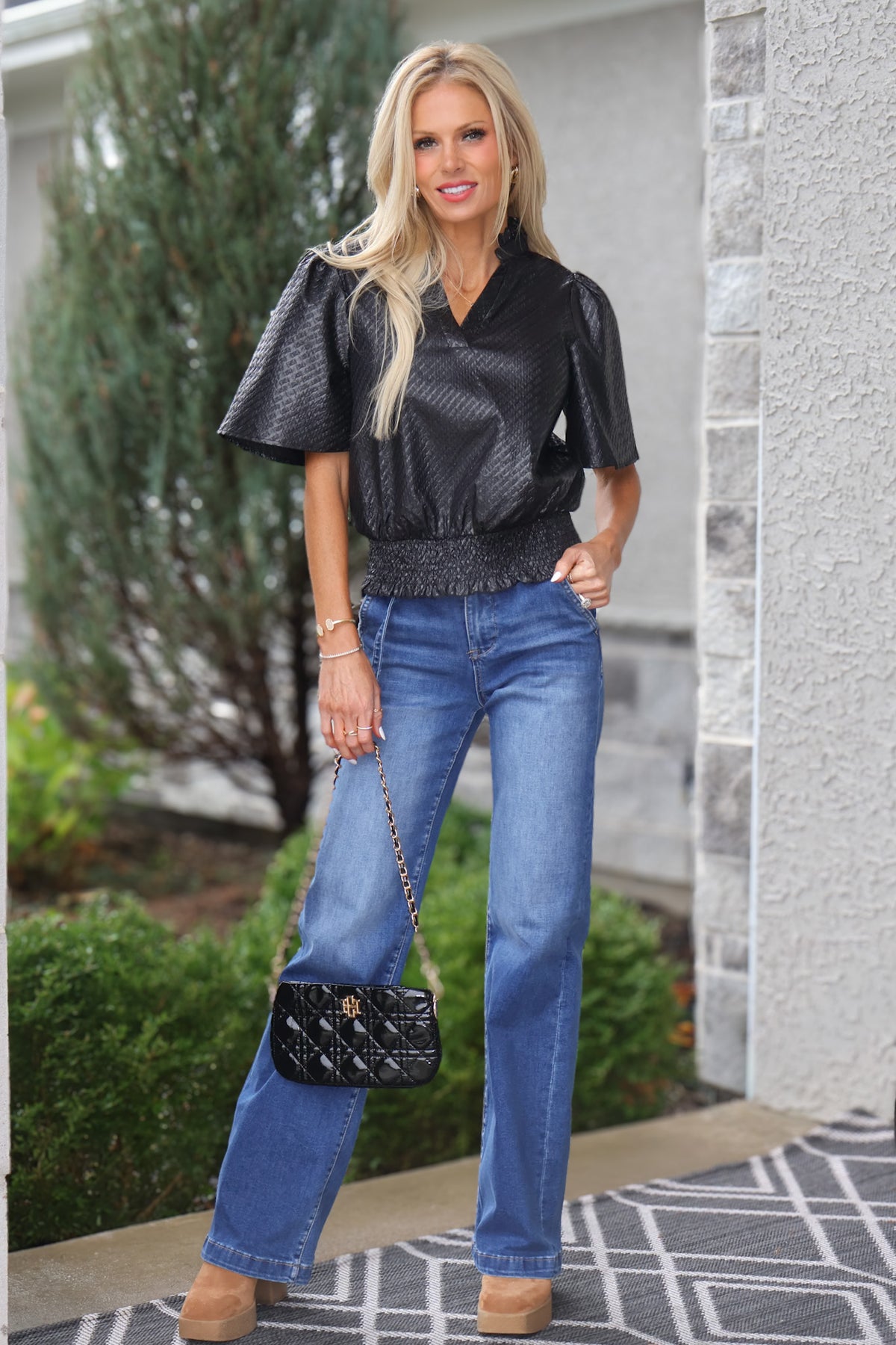 Hanako Smocked Hem Textured Top : Black