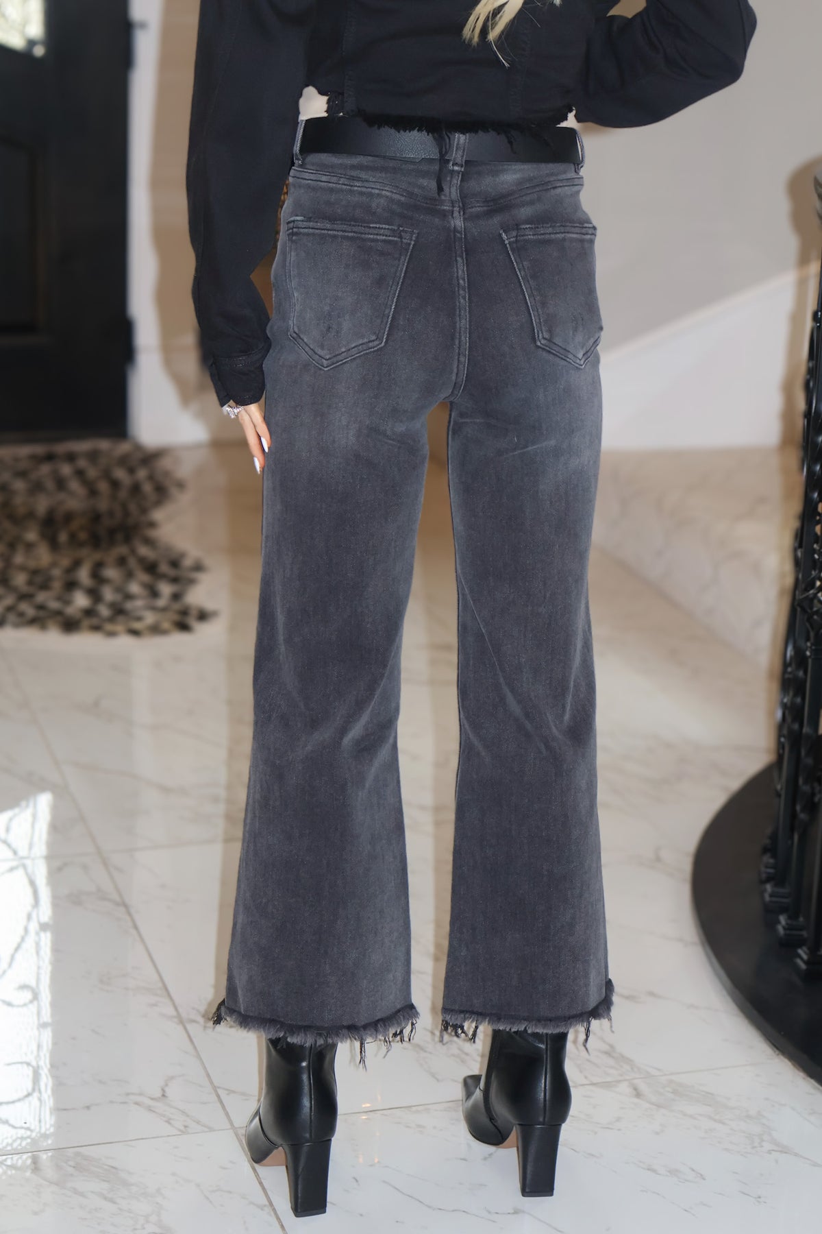 Bayeas Ramona High Rise Jeans : Washed Black