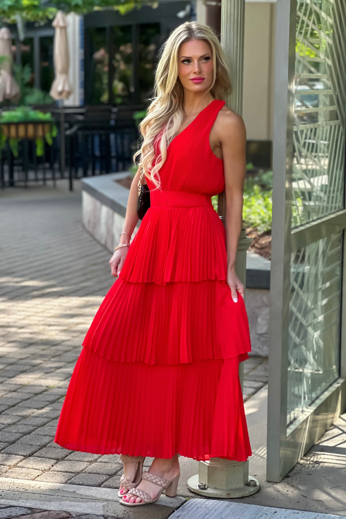 Rylee Pleats Tiered Dress : Radiant Red
