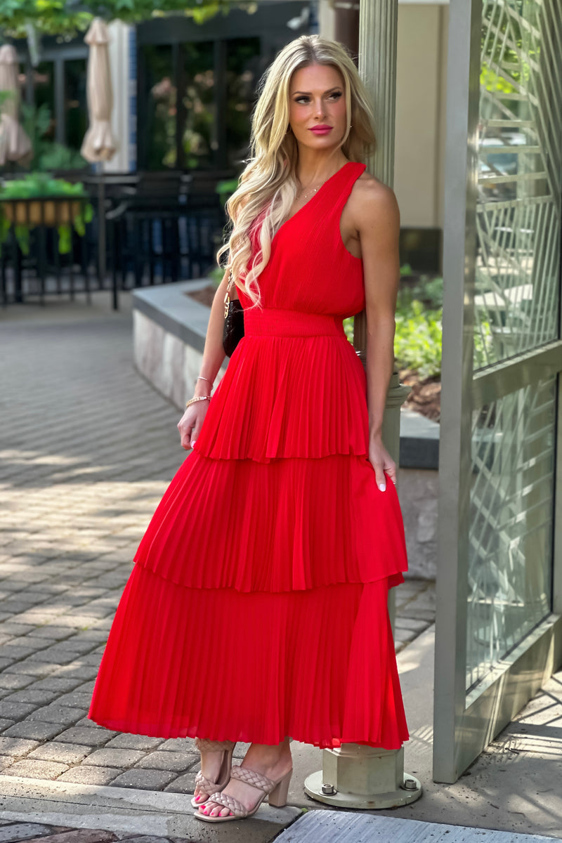 Rylee Pleats Tiered Dress : Radiant Red