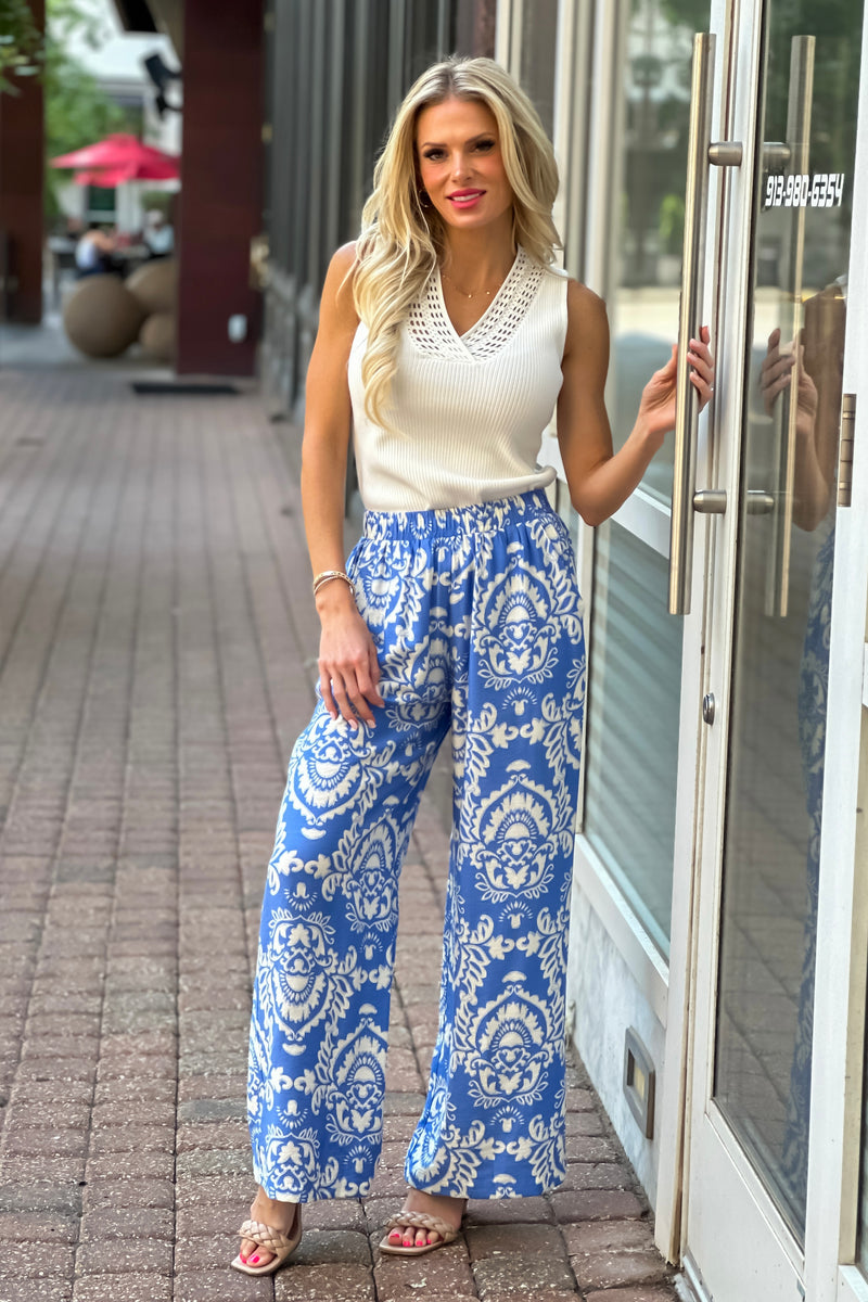 Maylah Woven Paisley Print Pants : Blue
