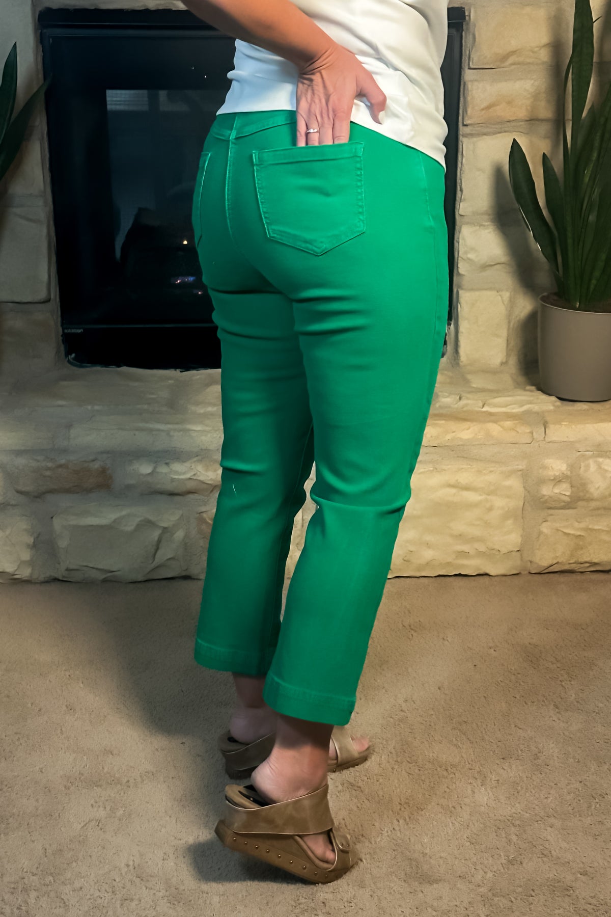 Tribal Brit Pull on Capri : Kelly