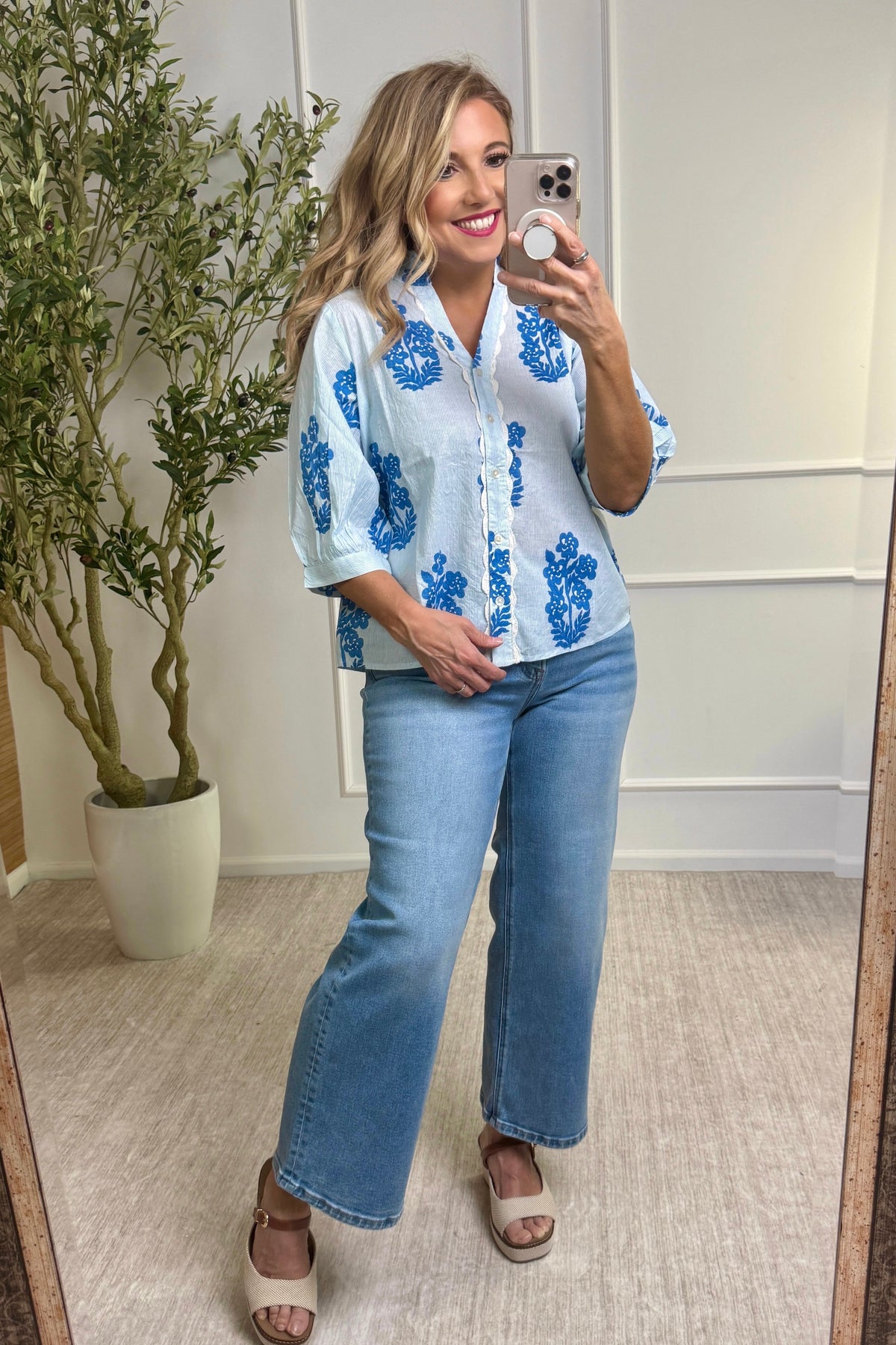 Maggie Long Sleeve Floral Pattern Button Up Top : Light Blue