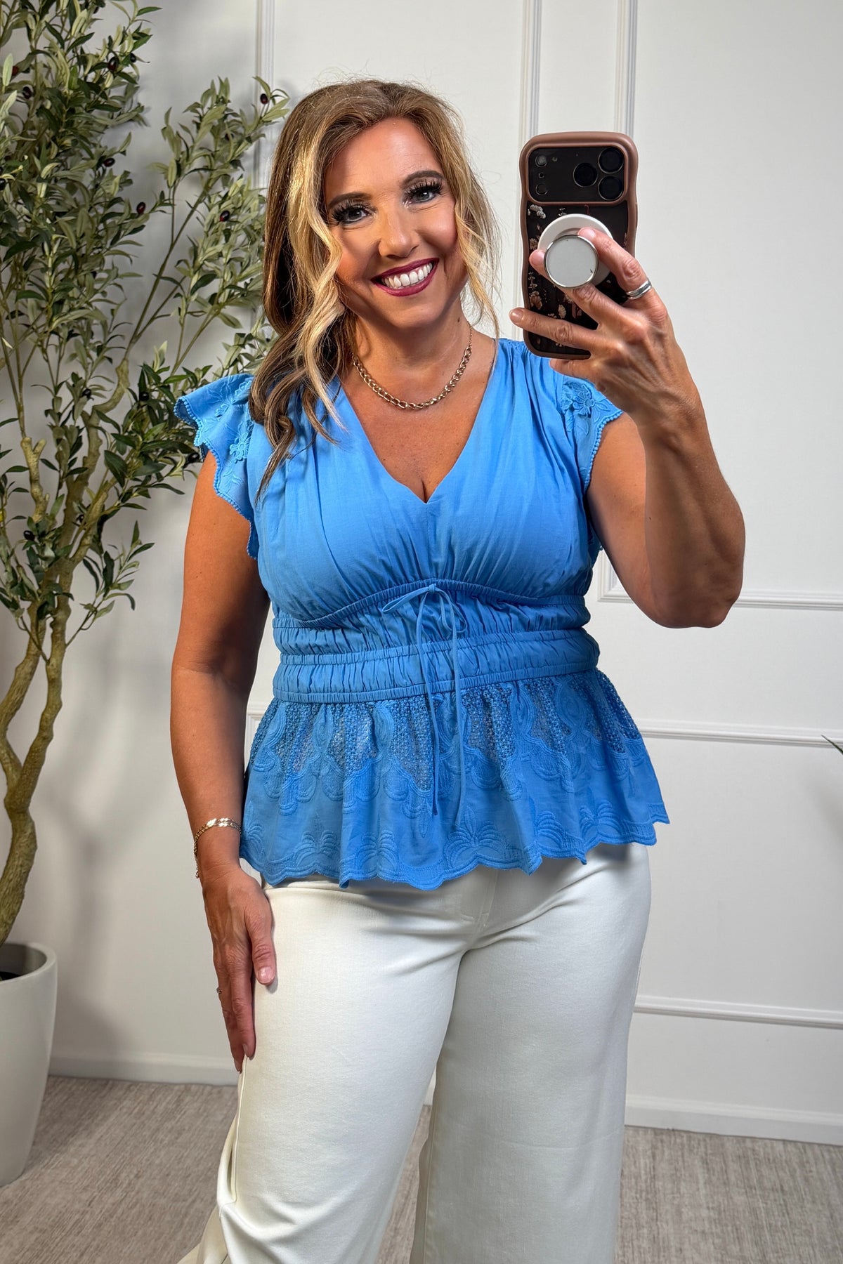 Collinda V-Neck Flutter Sleeve Blouse : Blue