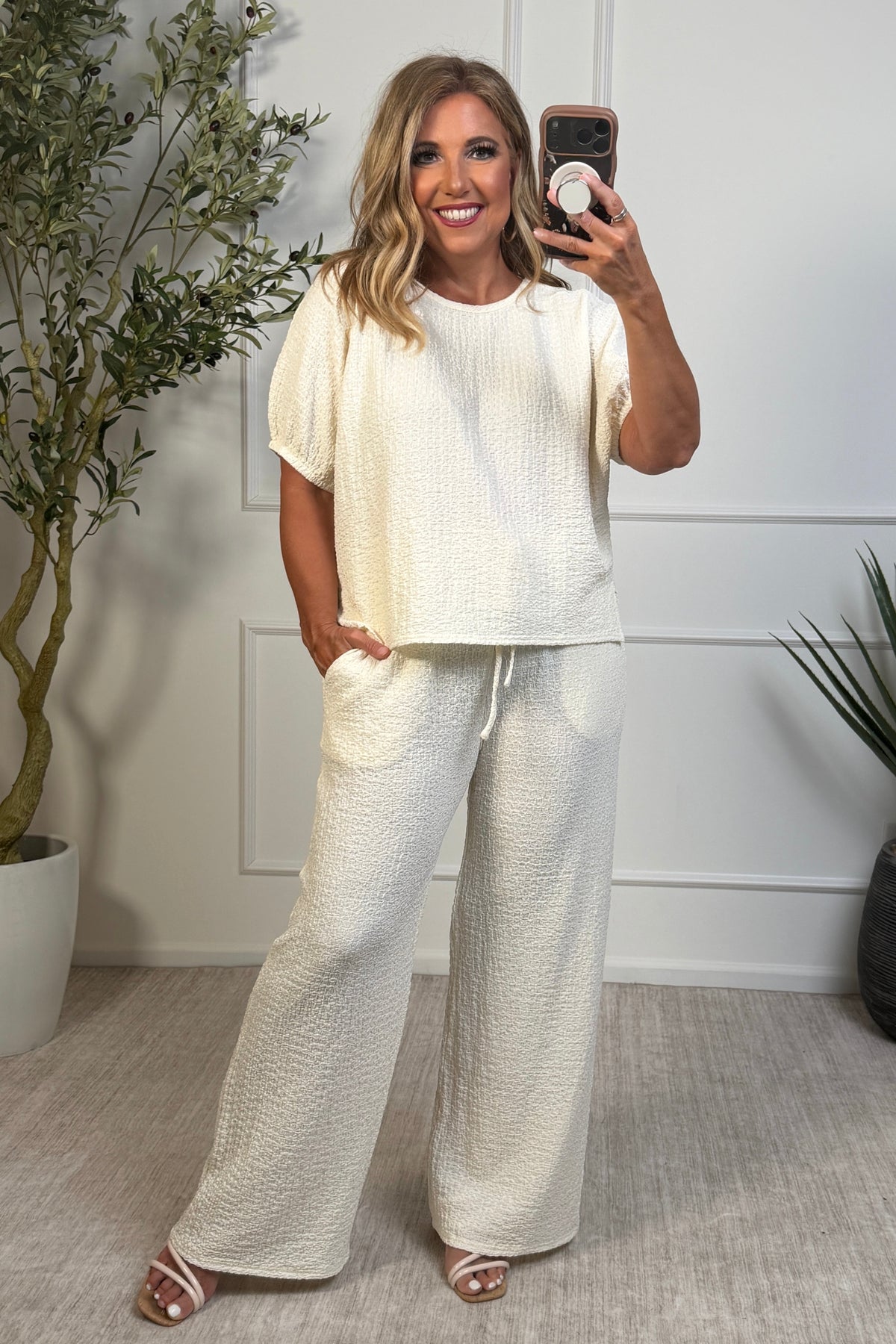 Kacey Textured Knit Elastic Dolman Top : Cream