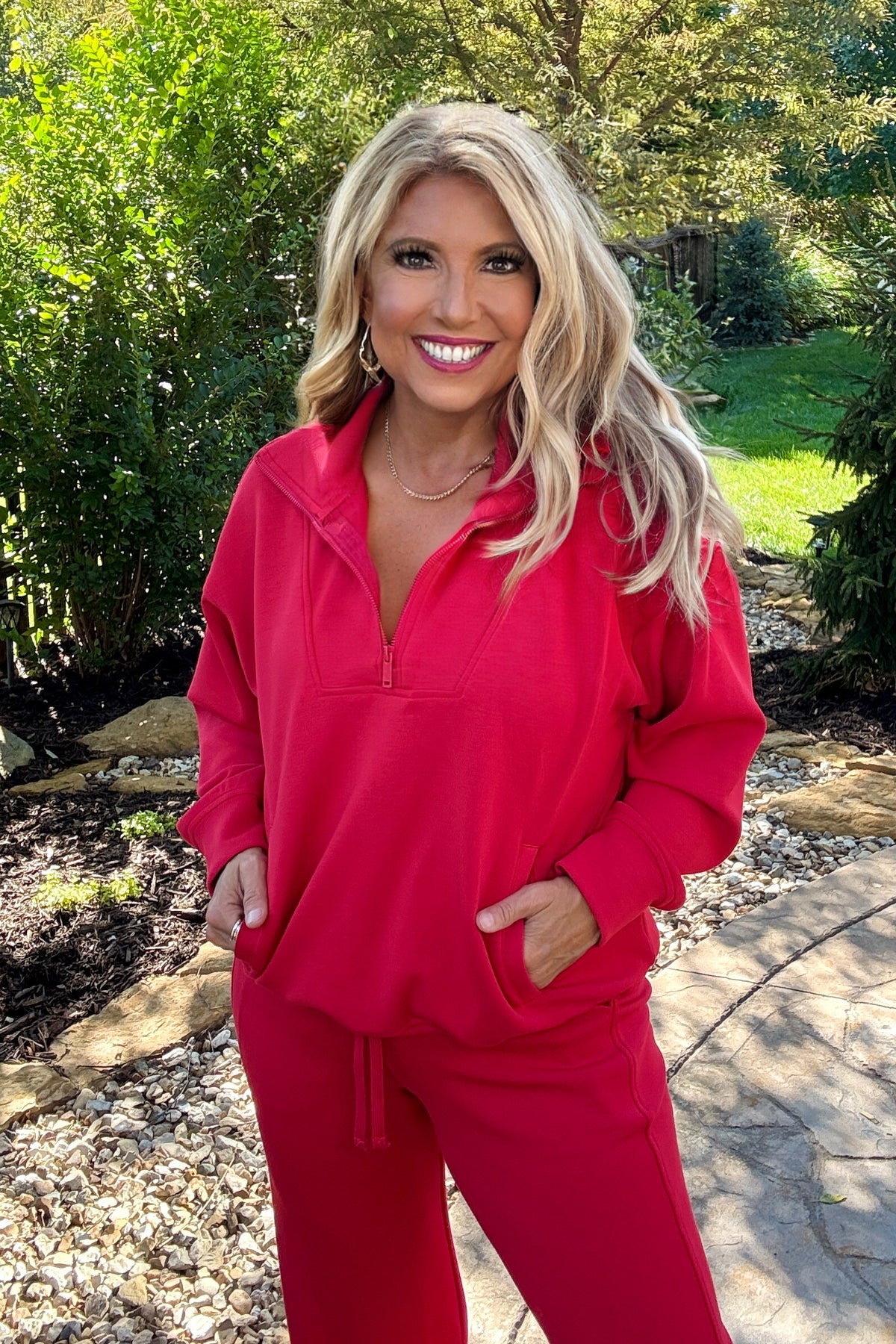 Nissa Quarter Zip Pullover : Red