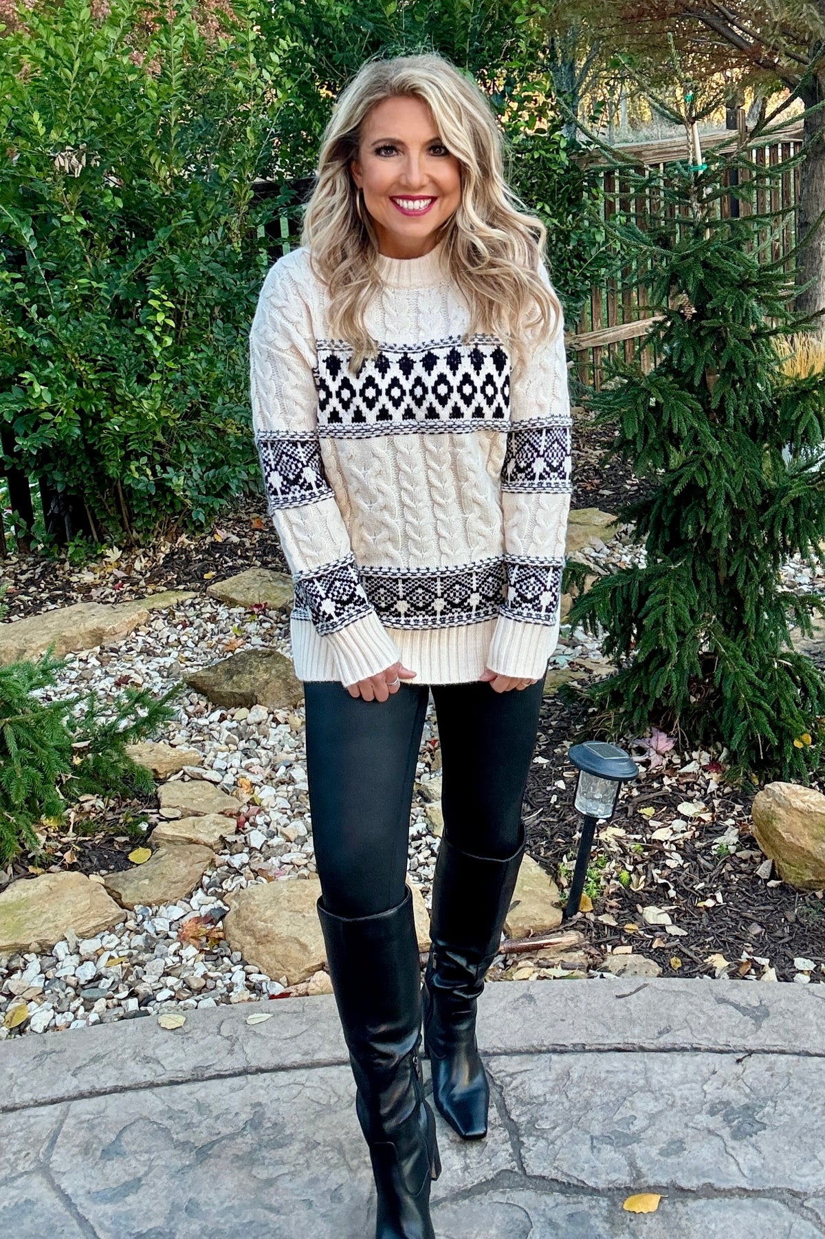 Holiday Celebrations Crew Neck Knitted Sweater : White/Black