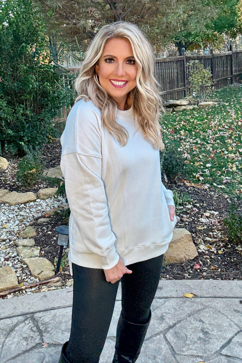 Willow Fleece Hi-Low Boyfriend Sweatshirt with Pockets : Bone