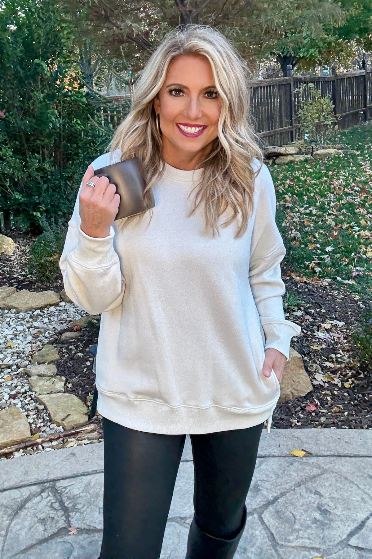 Willow Fleece Hi-Low Boyfriend Sweatshirt with Pockets : Bone