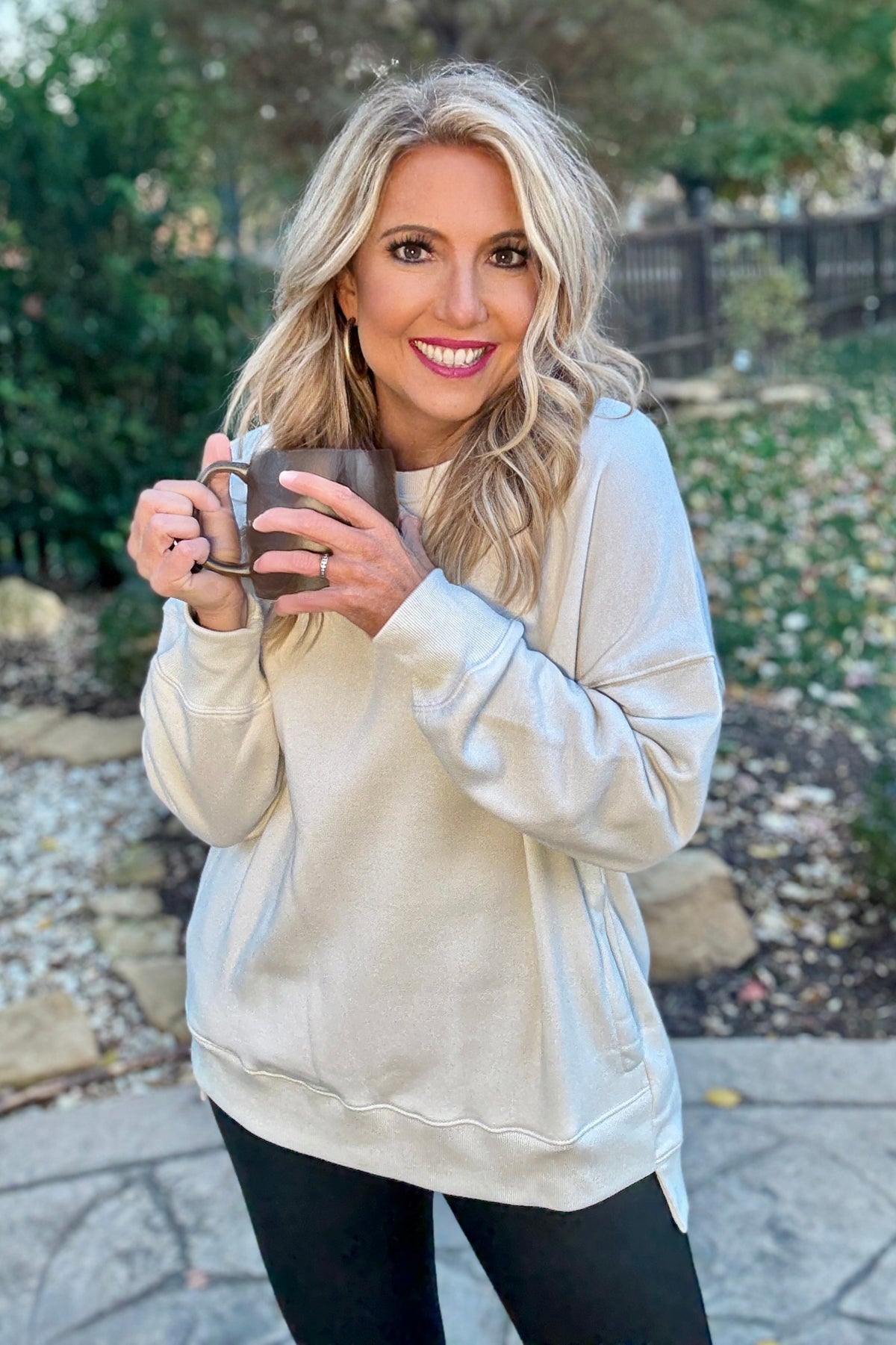 Willow Fleece Hi-Low Boyfriend Sweatshirt with Pockets : Bone