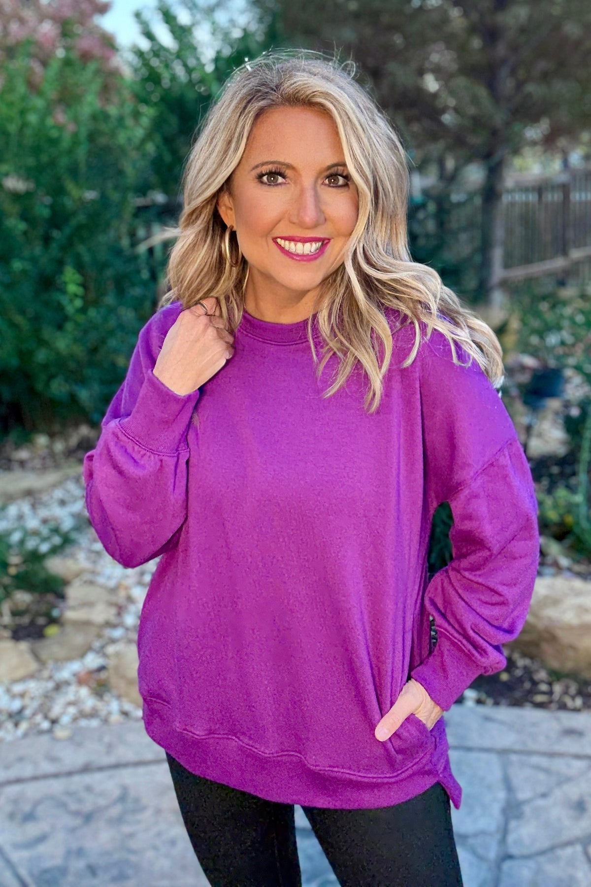 Willow Fleece Hi-Low Boyfriend Sweatshirt with Pockets : Plum