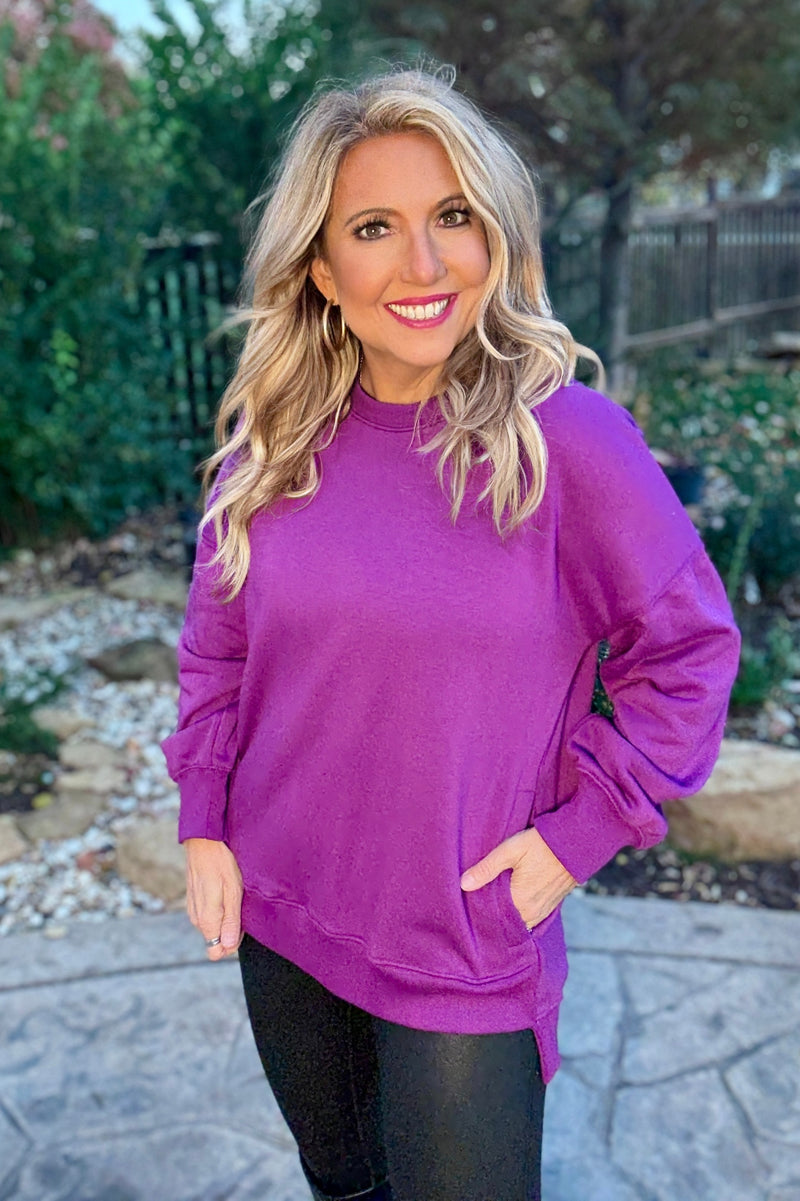 Willow Fleece Hi-Low Boyfriend Sweatshirt with Pockets : Plum