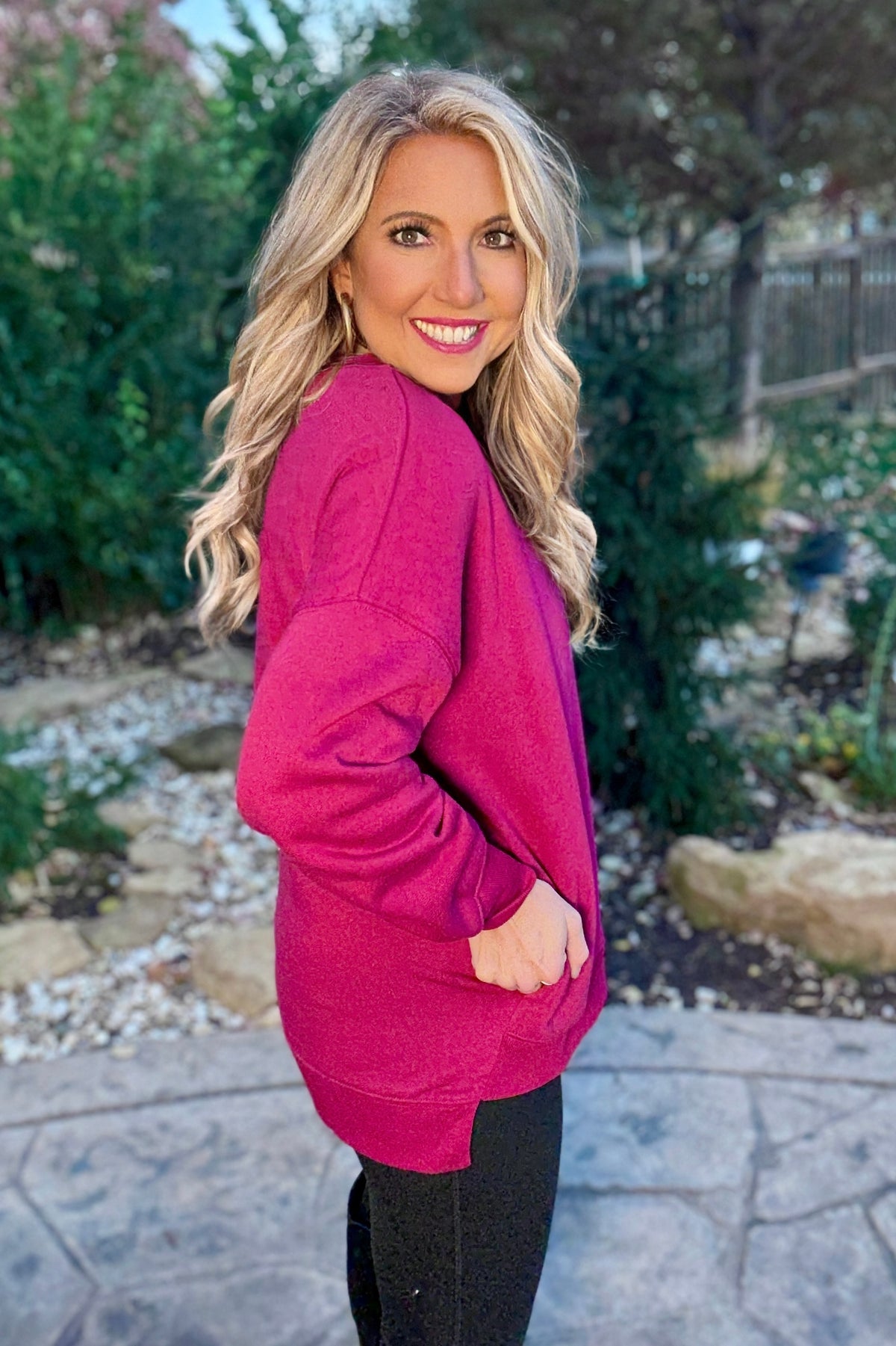Willow Fleece Hi-Low Boyfriend Sweatshirt with Pockets : Cabernet