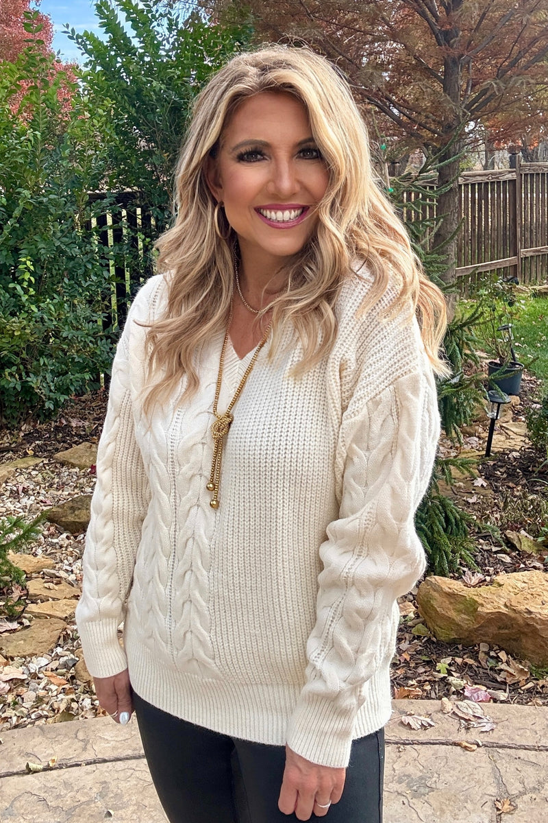 Alyvia V Neck Cable Detail Knitted Sweater : Cream