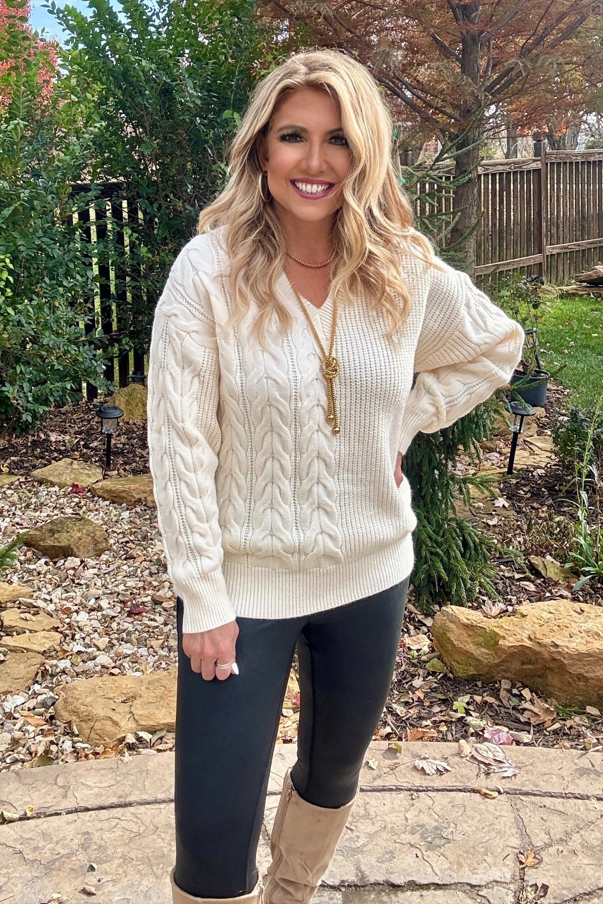 Alyvia V Neck Cable Detail Knitted Sweater : Cream