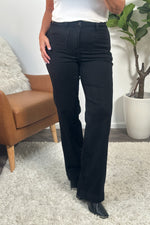 Cuchara Judy Blue Patch Pocket Straight Leg Jeans : Black