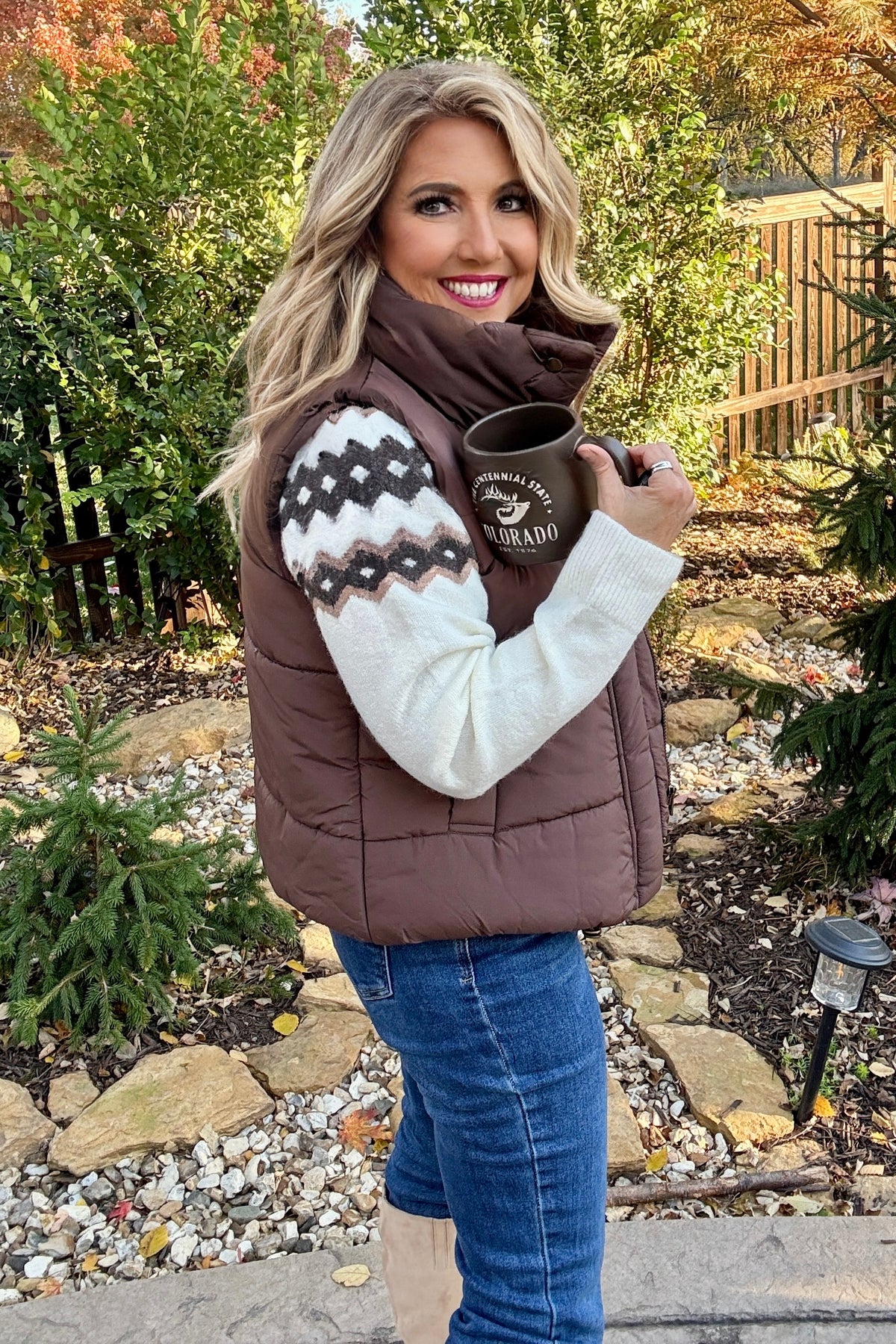 Gianina Puffer Vest : Brown