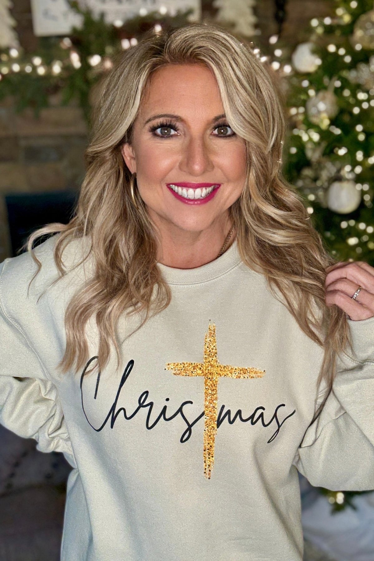 Gold Cross Christmas Crew Neck Sweatshirt : Tan