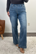 Tribal Audrey Pull On Wide Leg Jean : Medium Wash