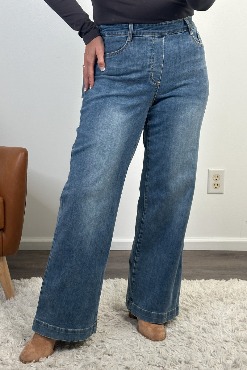 Tribal Audrey Pull On Wide Leg Jean : Medium Wash