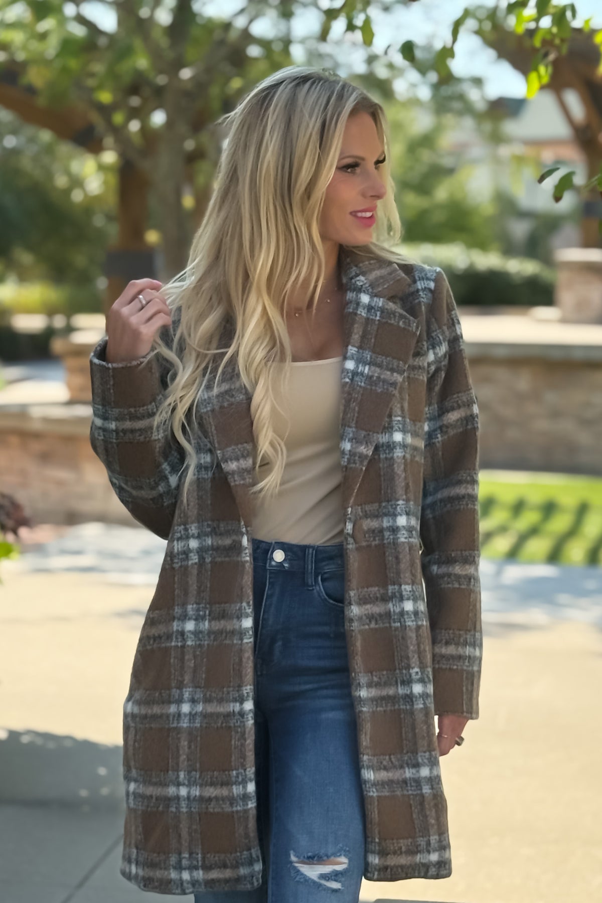 Taylee Long Plaid Single Button Coat : Brown