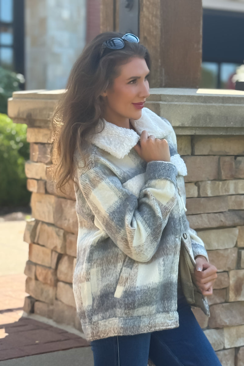 Daphne Cozy Plaid Jacket : Ivory/ H.Gray