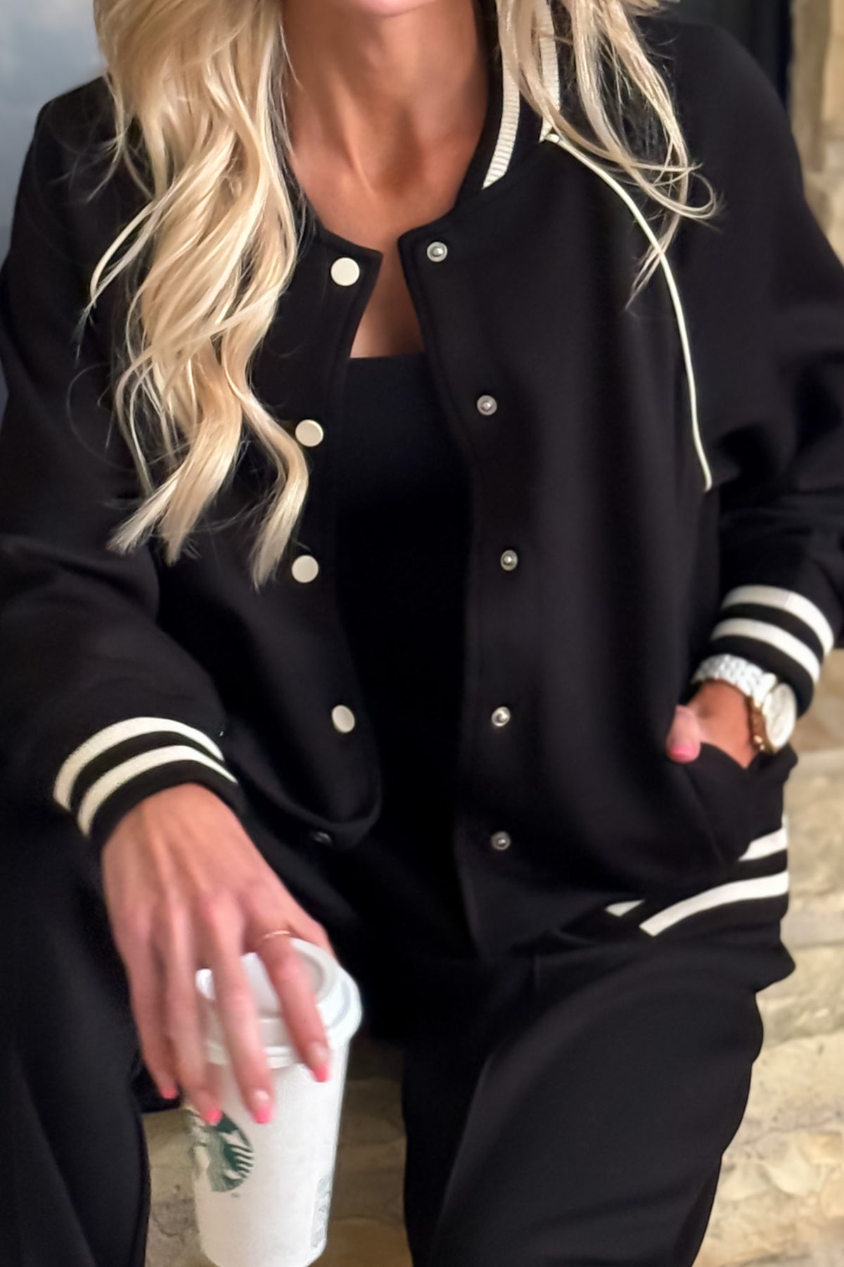 Hestia Jacket : Black