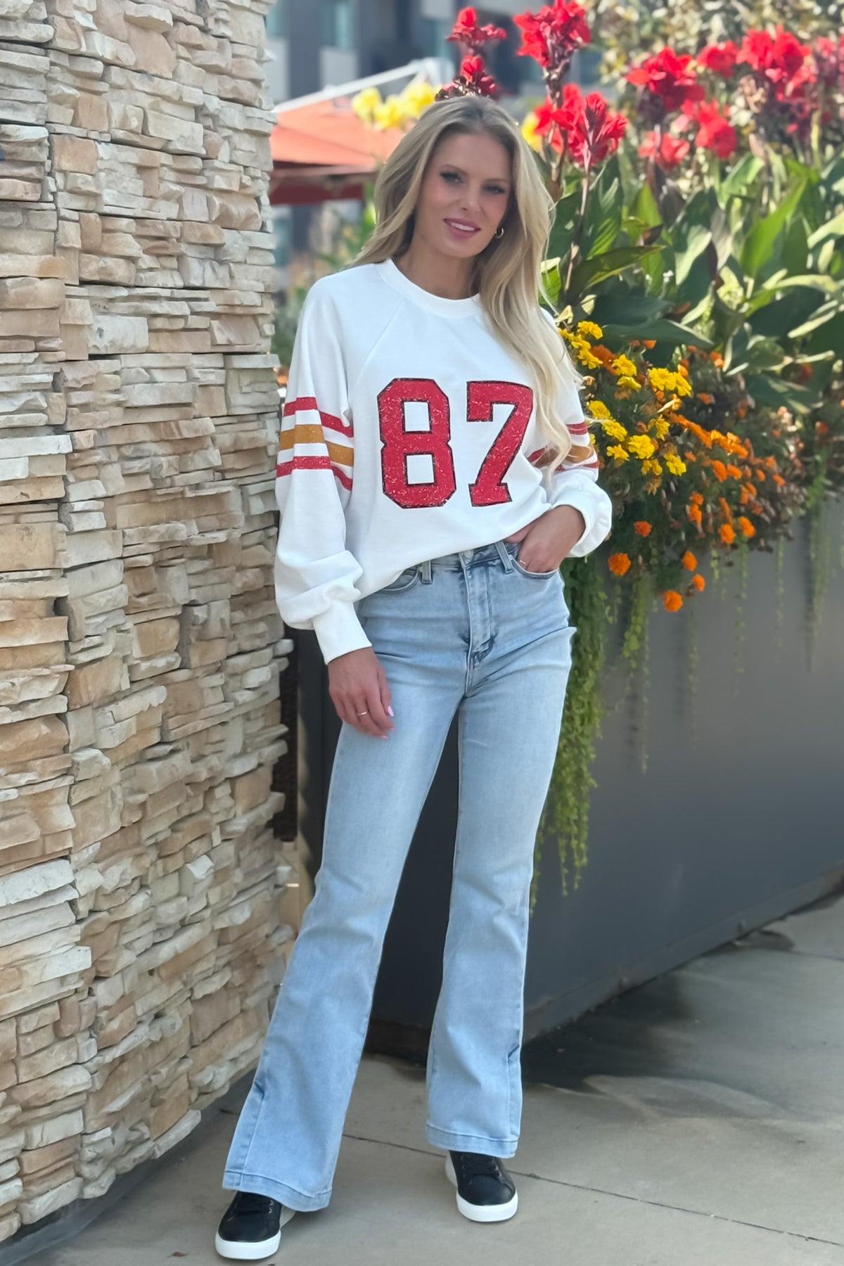 KC Loves 87 Sweatshirt : Ivory