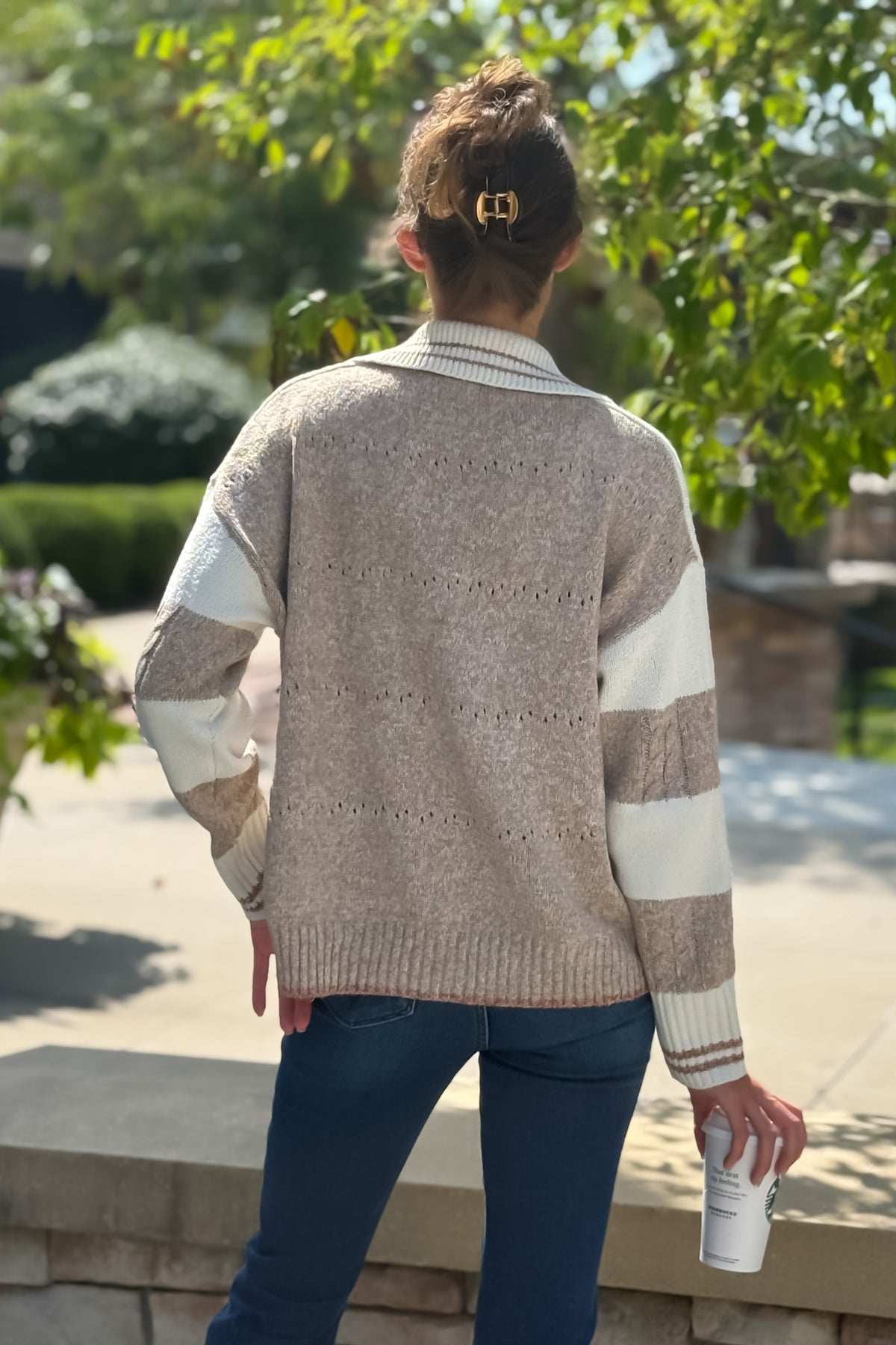 Sian V neck Striped Sweater : Ivory/Latte
