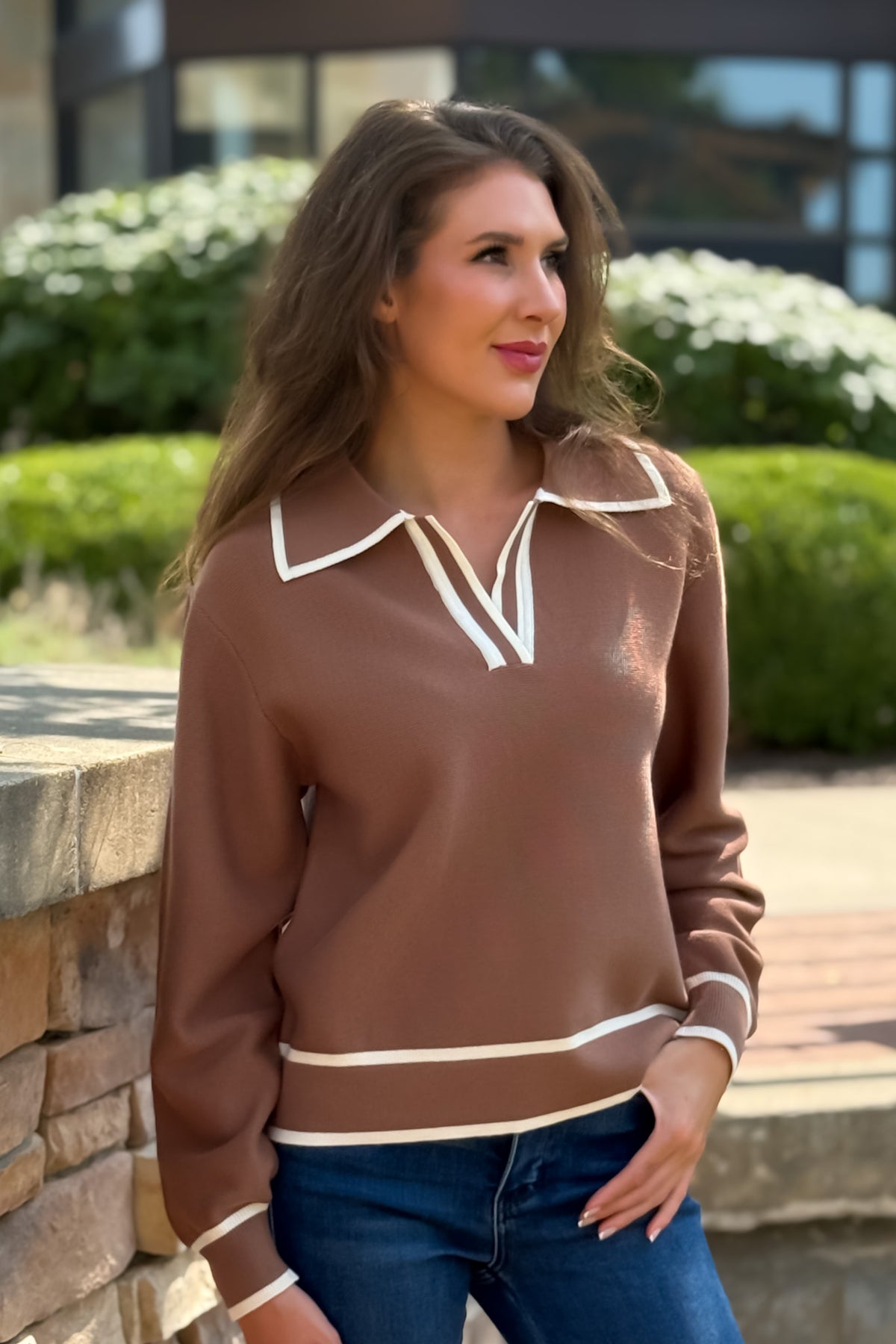 Paige Collared V neck Sweater : Mocha Mousse