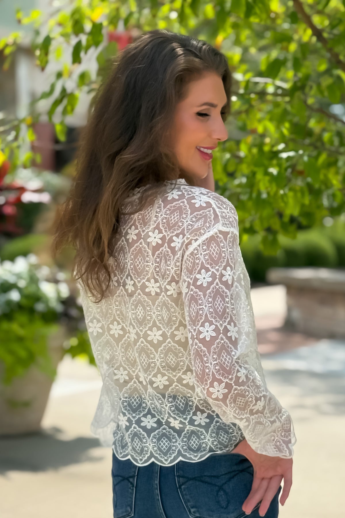 Serenity Floral Lace Top : Ivory