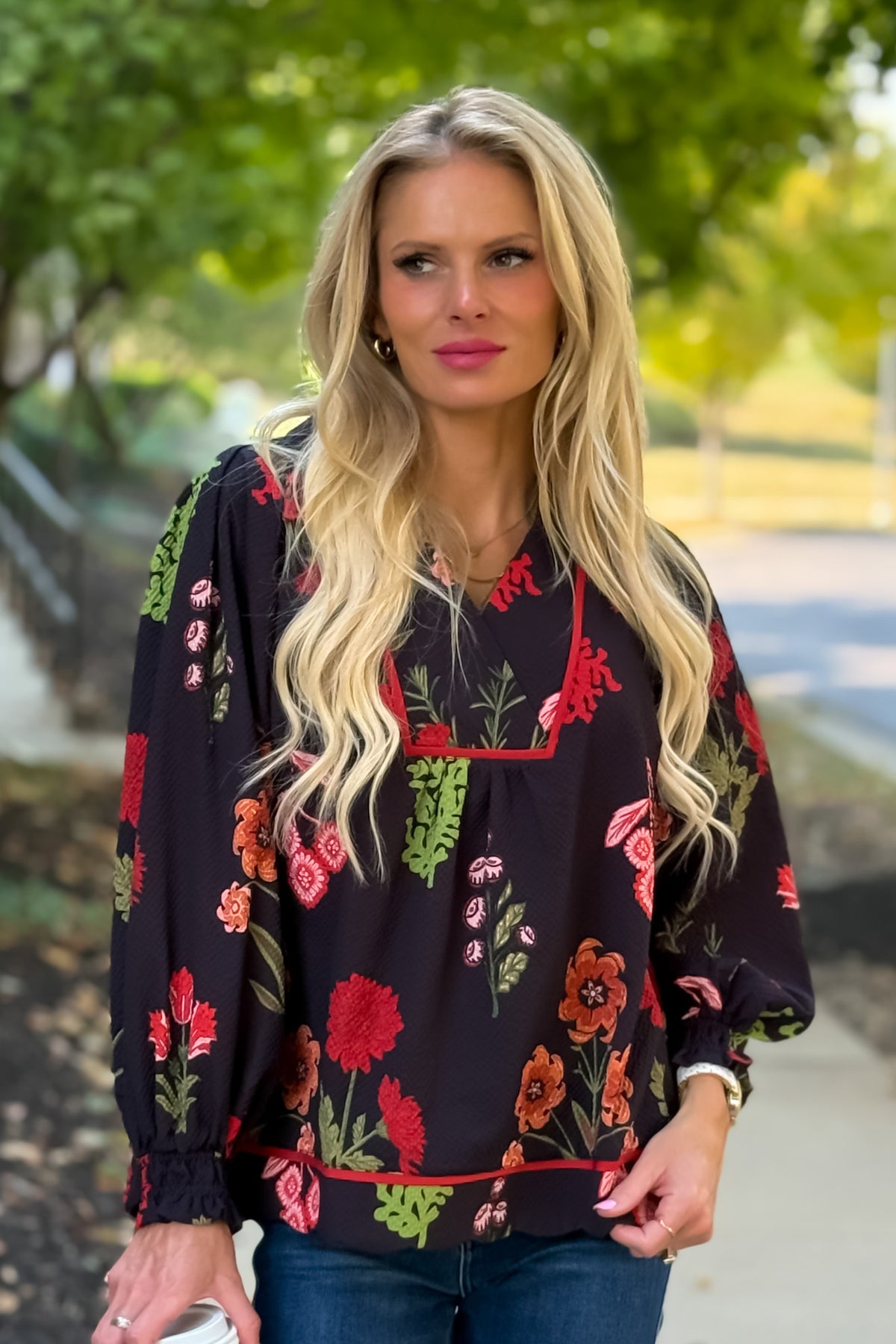 Cerese Flower Print Collared Top : Navy