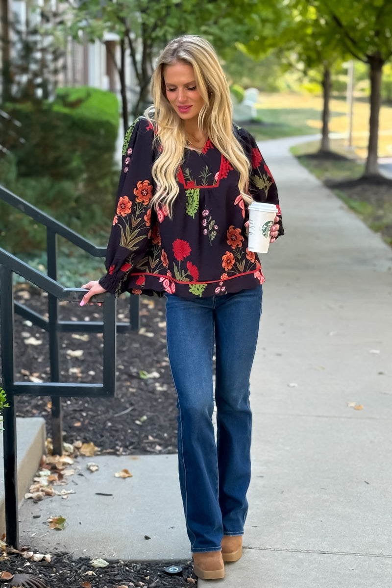 Cerese Flower Print Collared Top : Navy