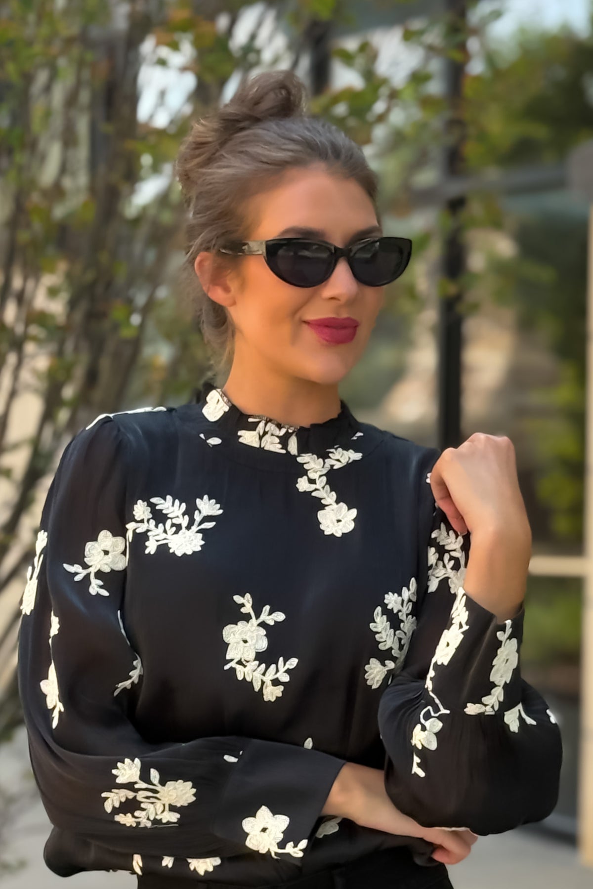 Vera Embroidered Sheer Blouse w/ Lining : Black