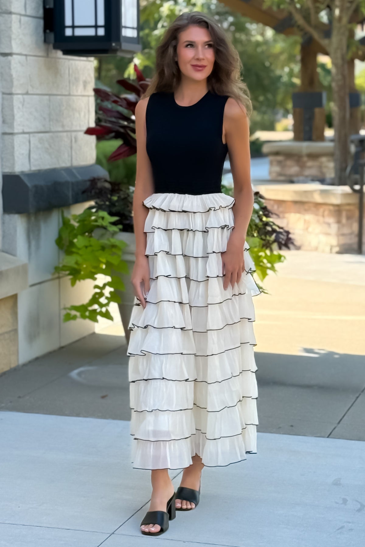 Sorel Tiered Maxi Dress : Black
