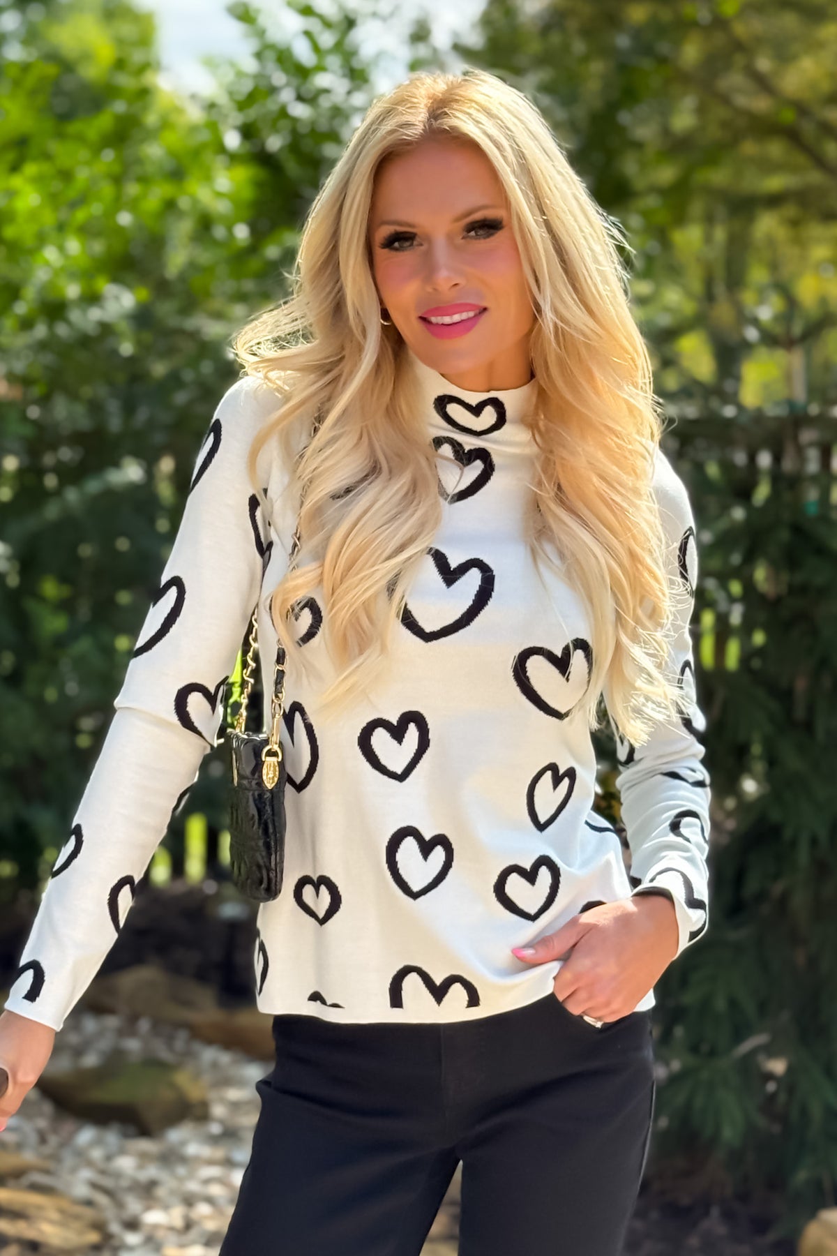 Charlie B Ellegra Reversible Knit Top : White/Black