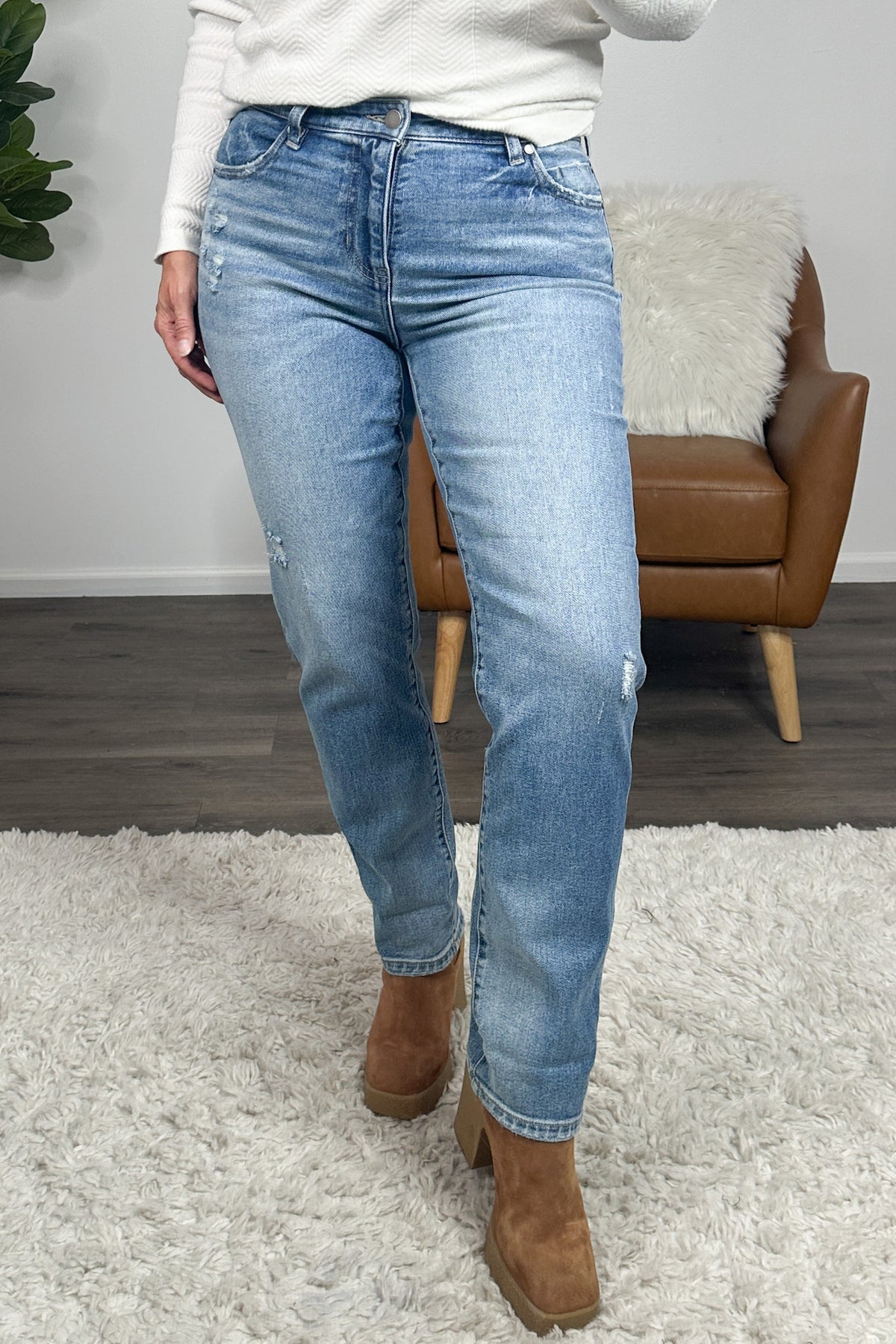Liverpool Downey Marley Girlfriend Cuffed Jean : Medium Wash