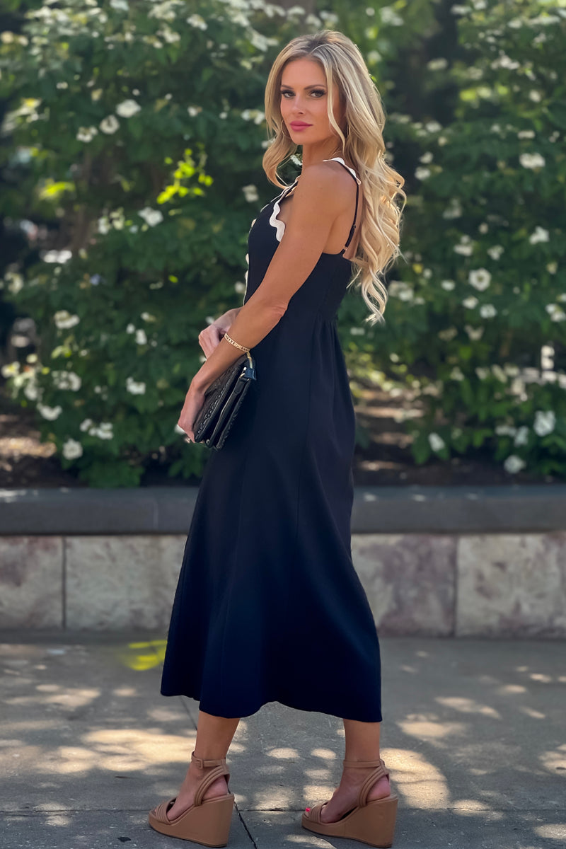 Shelby Scallop Front Maxi Dress : Black