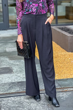 Lynae Wide Leg Pants : Black